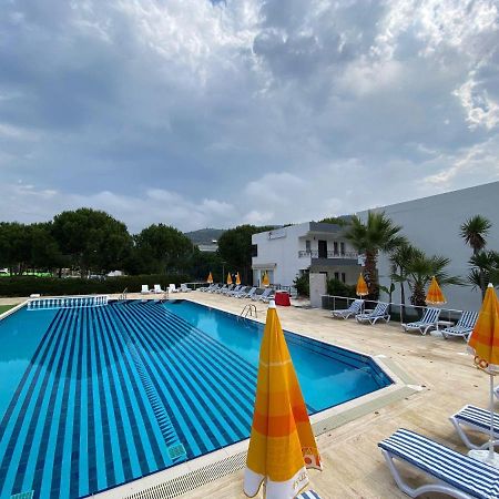 Palm Club Apart Otel Κουσάντασι Εξωτερικό φωτογραφία
